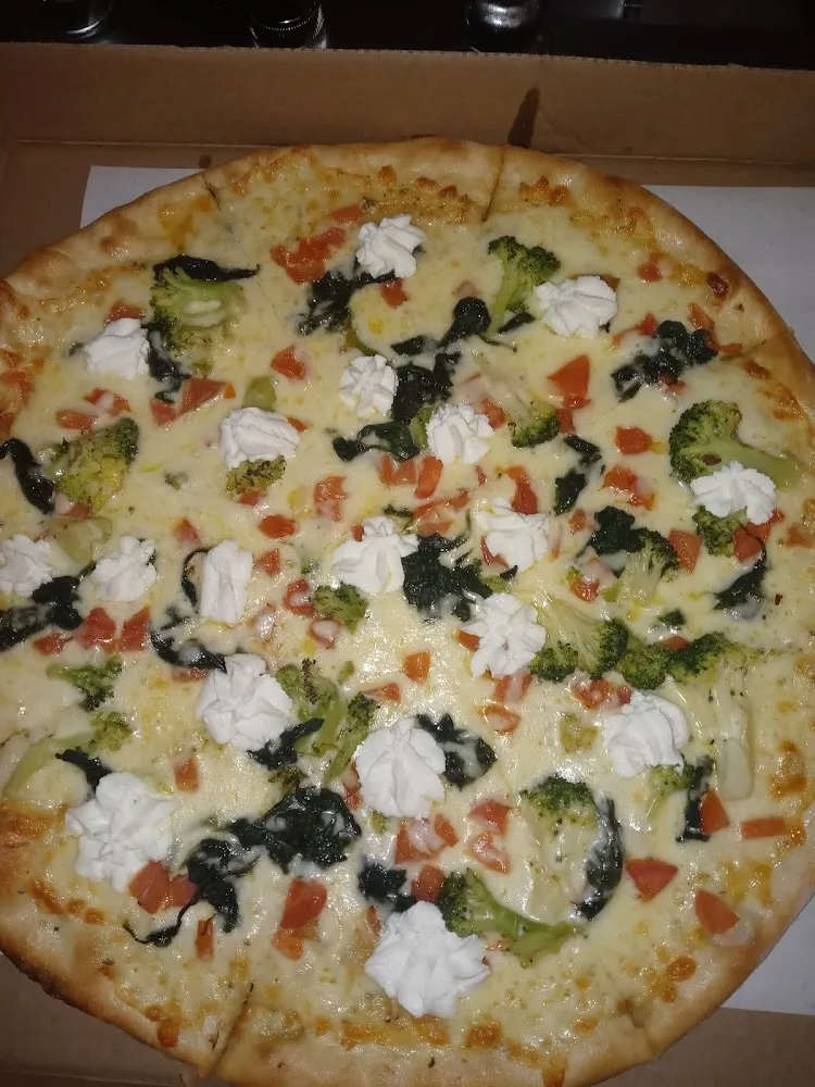Holiday Pizza